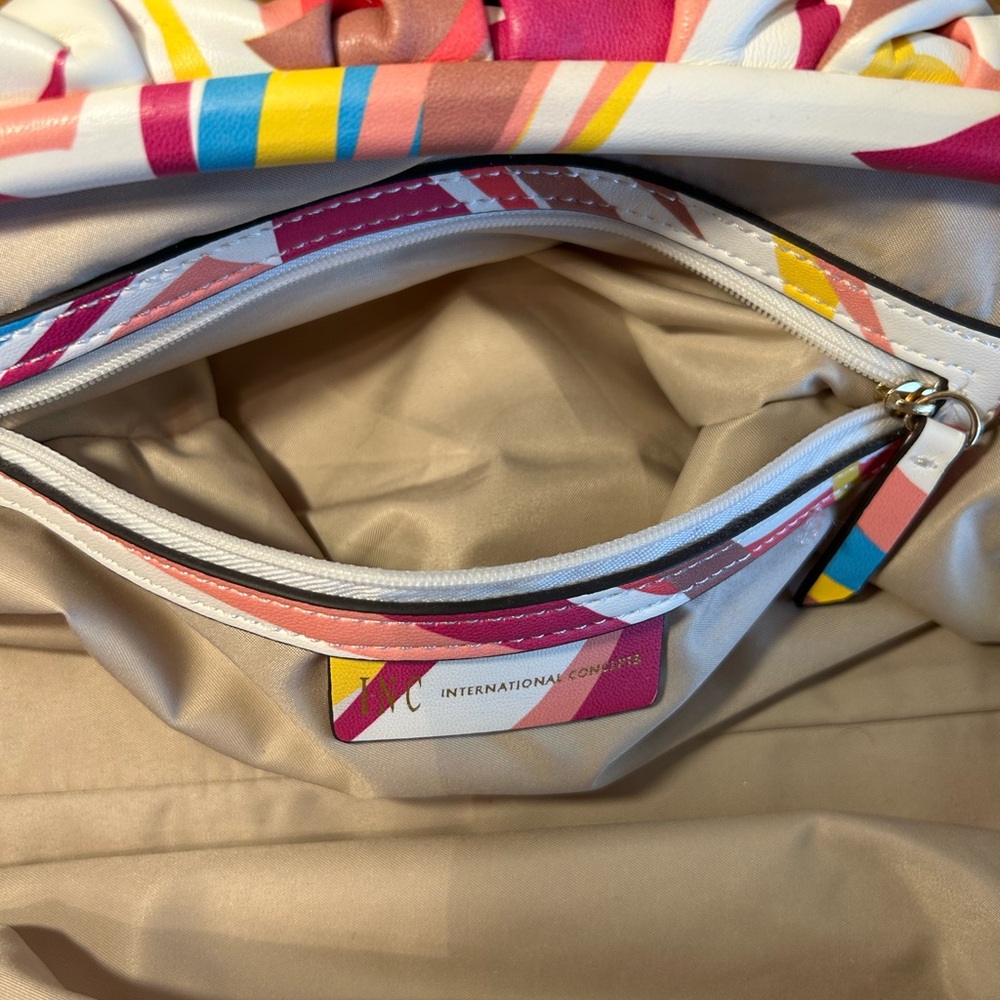International Concepts Abstract Women's Shoulder Bag / Clutch Bag multicolor . - Picture 9 of 14